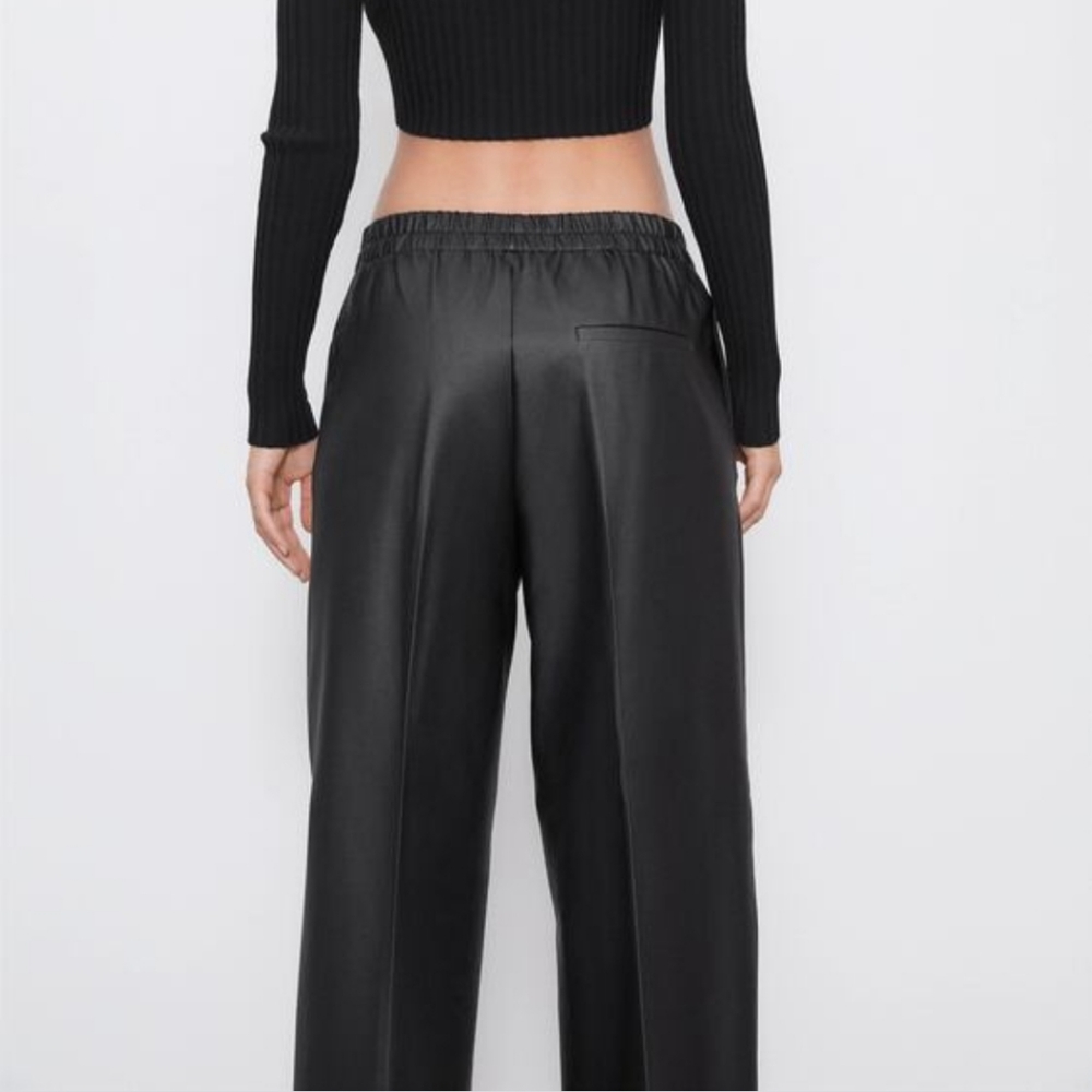 Zara wax effect trousers traffauluc, 2021 trend